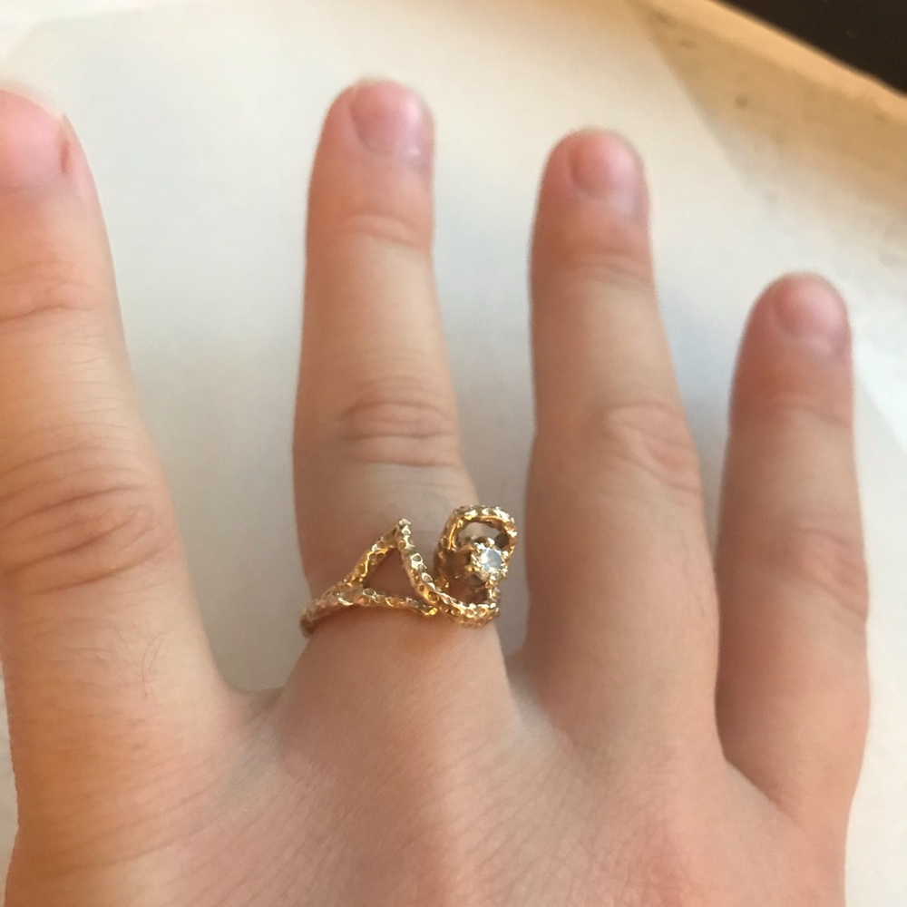 Vintage Diamond Gold Ring